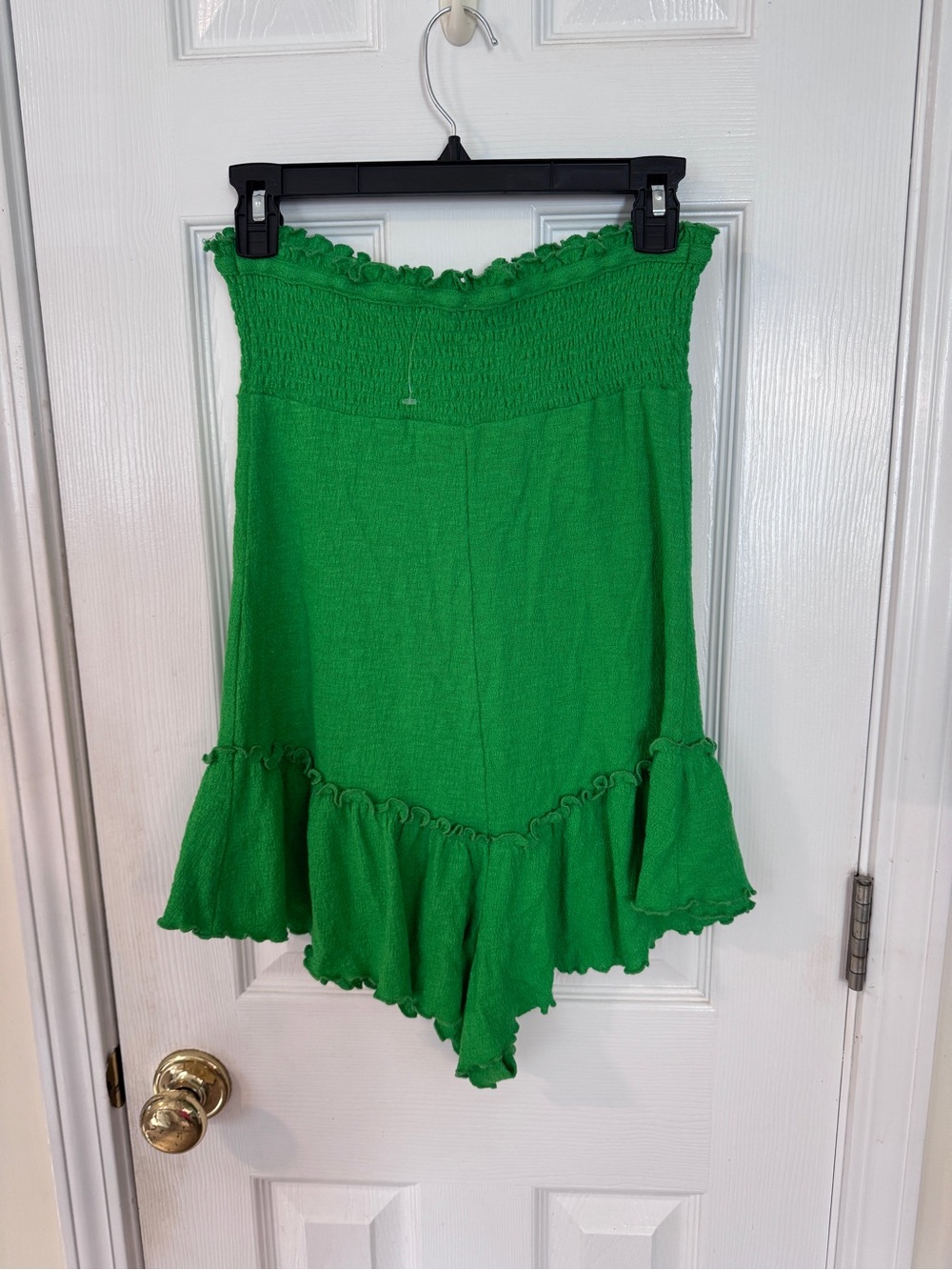 Out From Under Strapless Smocked Romper Green Ruffle Hem Tube Romper XS NWOT - Picture 6 of 14